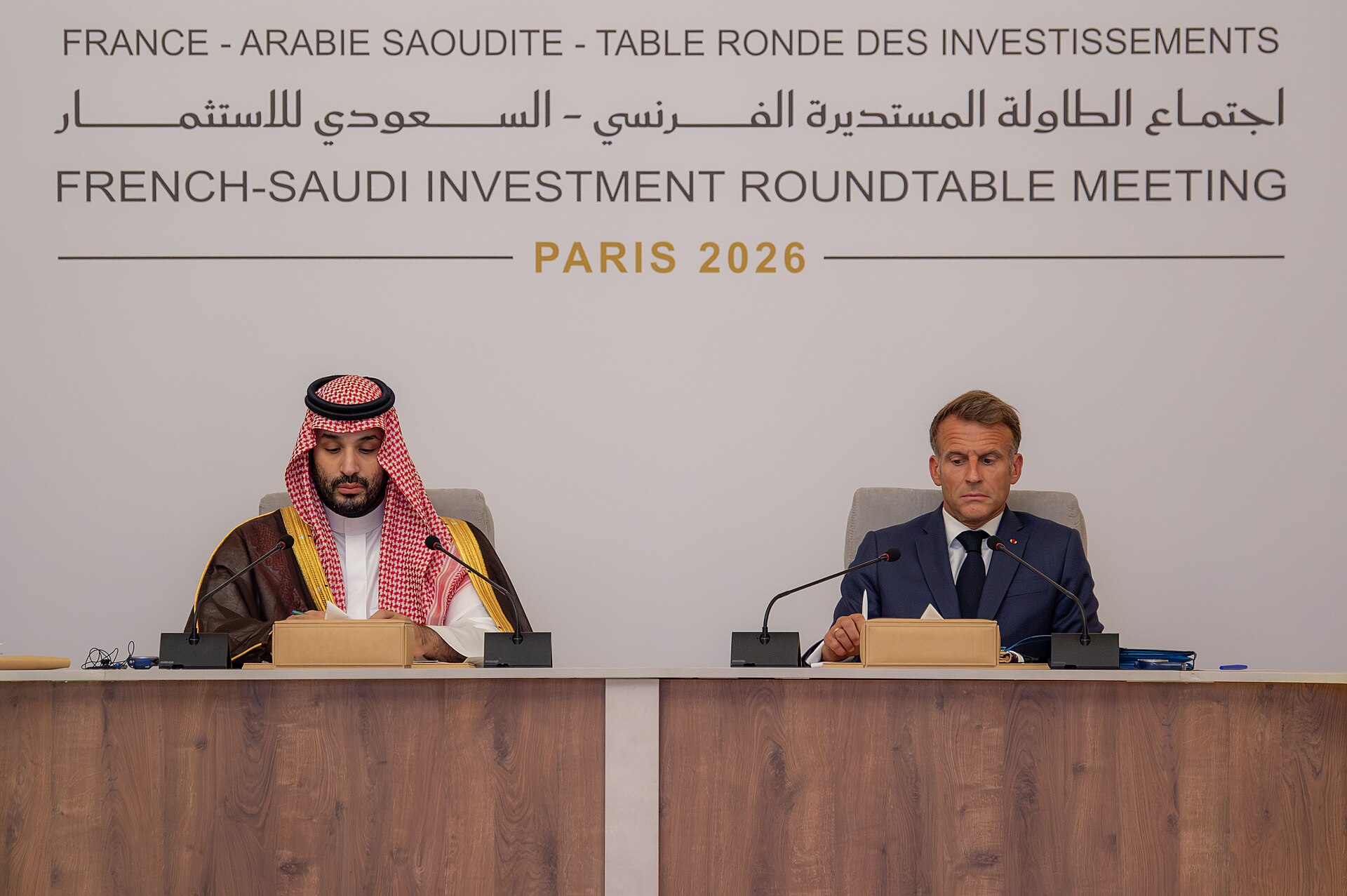 Crown Prince Mohammed bin Salman of Saudi Arabia and French President Emmanuel Macron at the French-Saudi Investment Roundtable Meeting in Paris, August 24, 2026. Photo: Saudi Press Agency / CC BY-SA 4.0