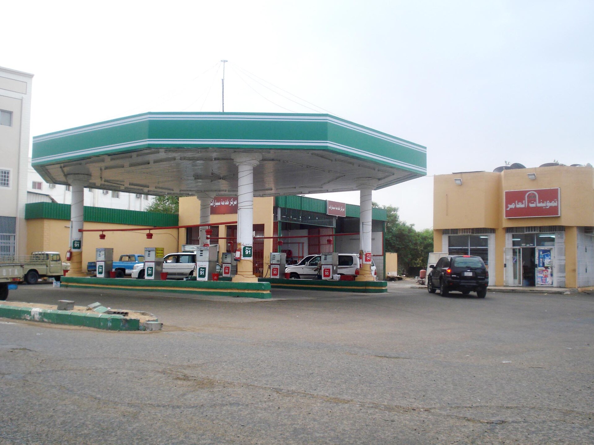 Petrol station in the Prince Mishal residential district of Najran, Saudi Arabia, a border city that has absorbed Houthi projectiles since 2015